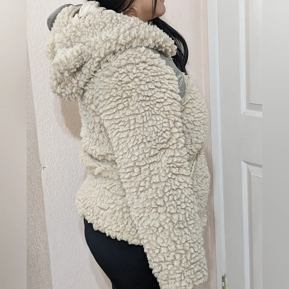 Mercibeaucoup & Sanrio Hello Kitty Colab. Women Jacket size M. New 2010 - Picture 3 of 13